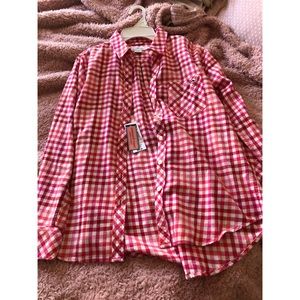 Vineyard Vines plaid button down top